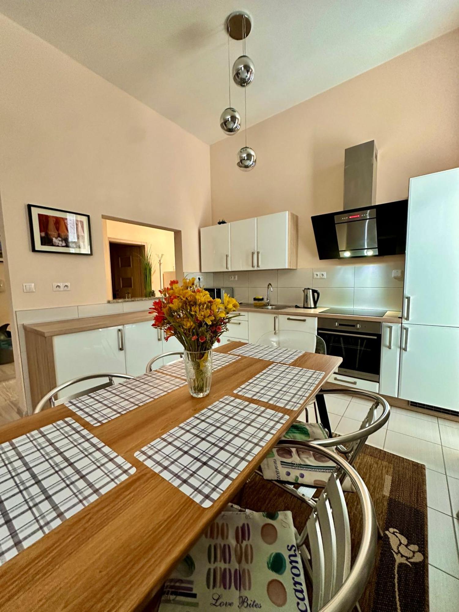 Princess Main Square Apartment Poprad Eksteriør bilde